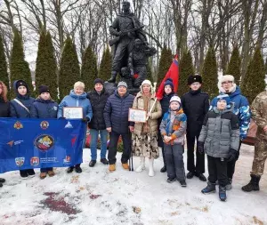 На_мемориале_СережкинСВ_Папшев_ВА_клуб_Утёс_23022026